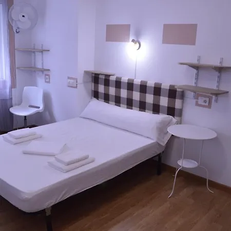 Ararat Hostel Santiago de Compostela